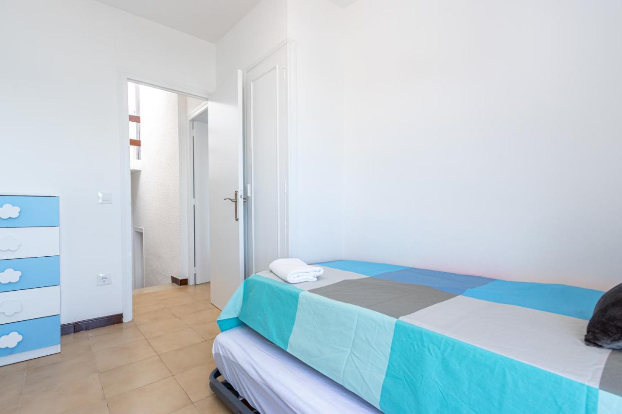 R30-Casa Junto Al Mar, Preciosas Vistas Villa Roses Bagian luar foto
